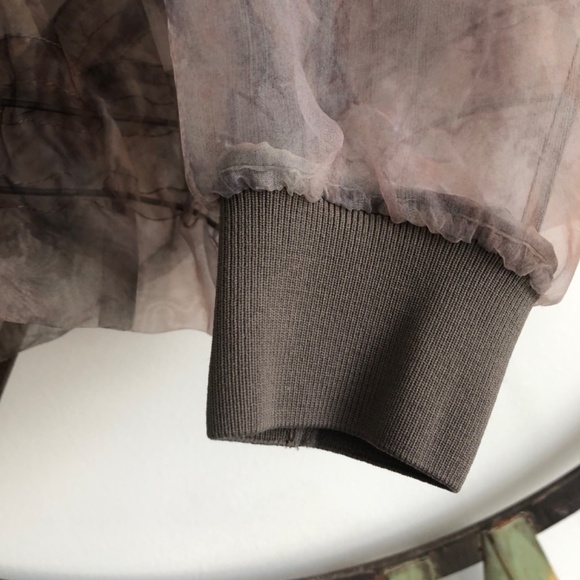 ♡ Sheer Jacket with zipper drawstring details - Picture 8 of 17